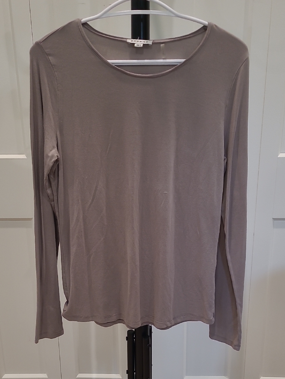 Lightweight Long Sleeve Crewneck Top — Taupe